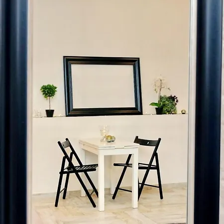 Apartment Happiness *
