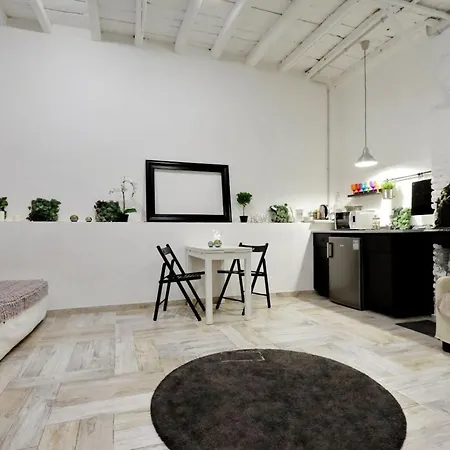 Happiness Apartment *